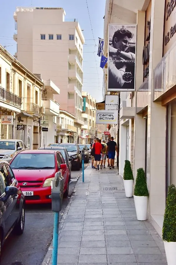 Georgia Court City & Seaview Larnaca Lägenhet