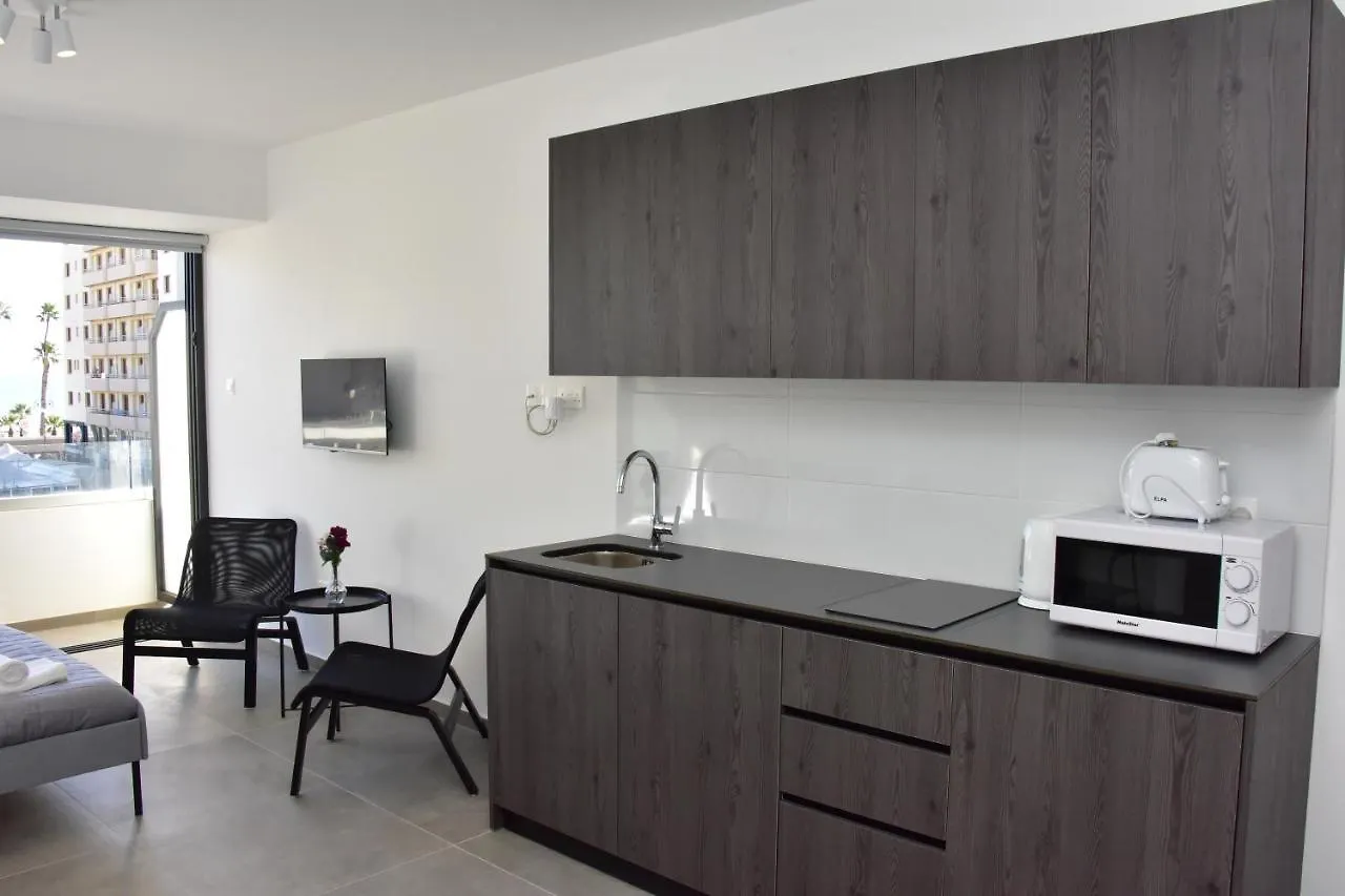 Georgia Court City & Seaview Larnaca 0*,  Cypern